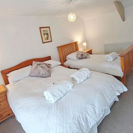 The Darlington Hotel คาเมลฟอร์ด ภายนอก รูปภาพ