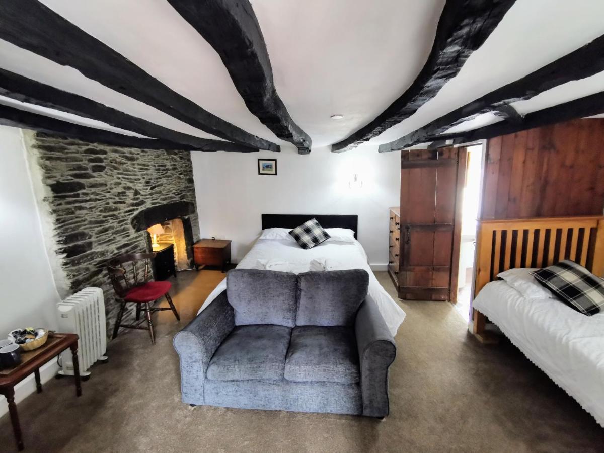 The Darlington Hotel คาเมลฟอร์ด ภายนอก รูปภาพ